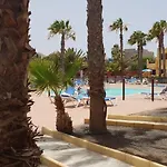 Oasis Royal 2 3 Piscinas-fibra Ptica